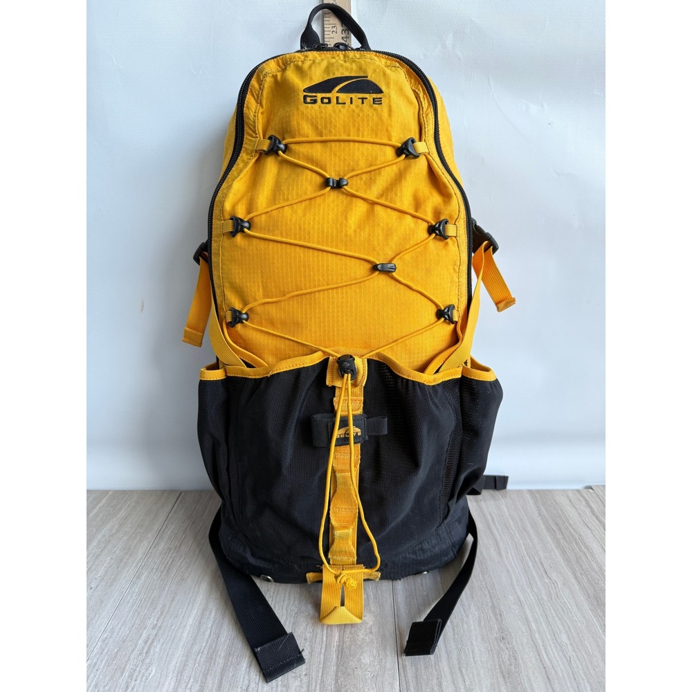 GoLite Backpack Ion 24L Large Yellow Black Ultralight Hiking Gorpcore Daypack